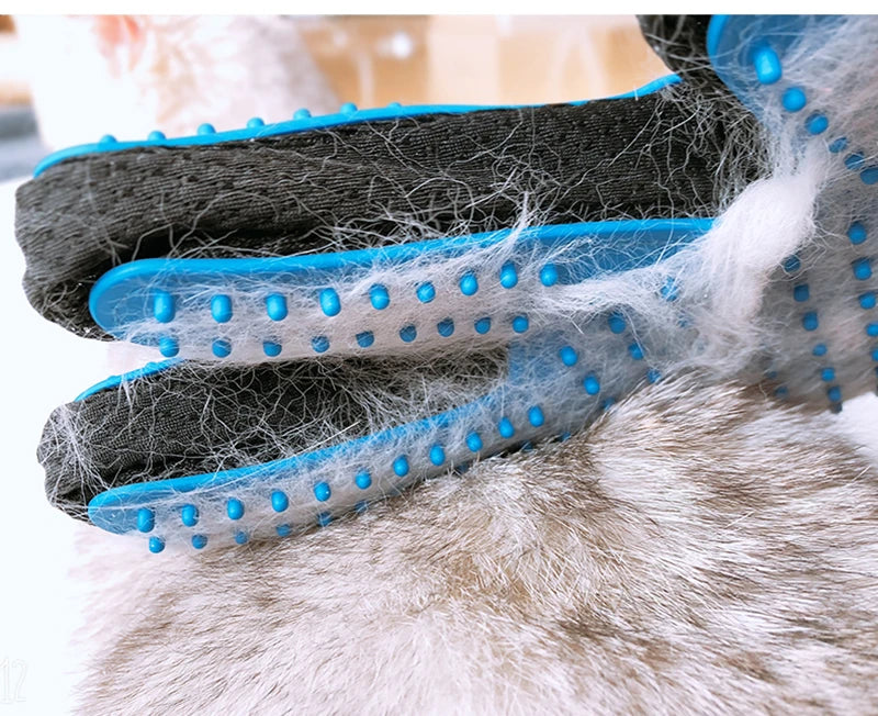Pet Bath Glove for Grooming, Cleaning & Deshedding